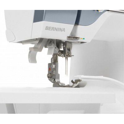 ОВЕРЛОК BERNINA L 850