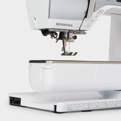 Швейная машина Bernina 570QE