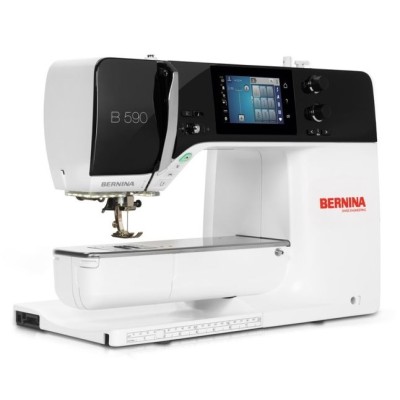 Швейно-вышивальная машина Bernina 590